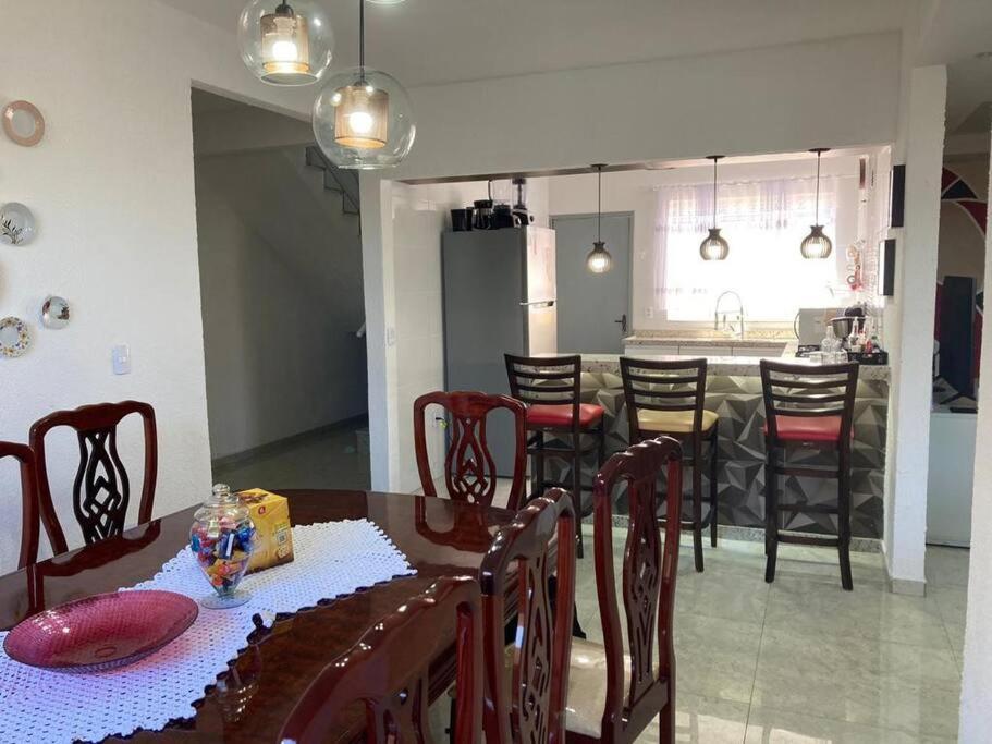 Casa Com Piscina, Grande E Espacosa No Condominio Dos Passaros Cabo Frío Exterior foto