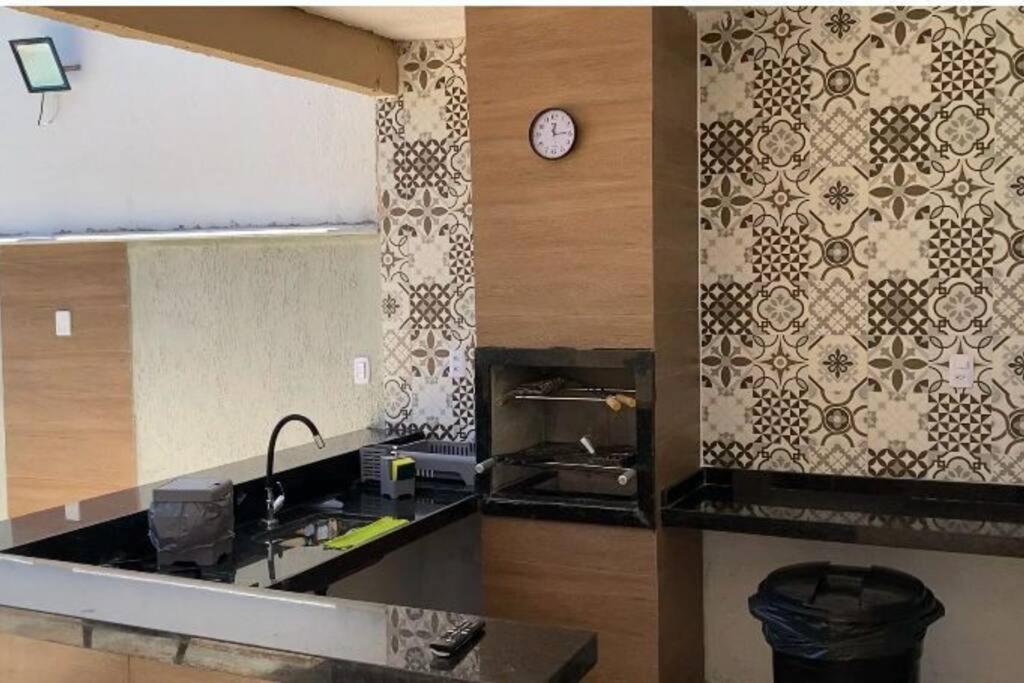 Casa Com Piscina, Grande E Espacosa No Condominio Dos Passaros Cabo Frío Exterior foto