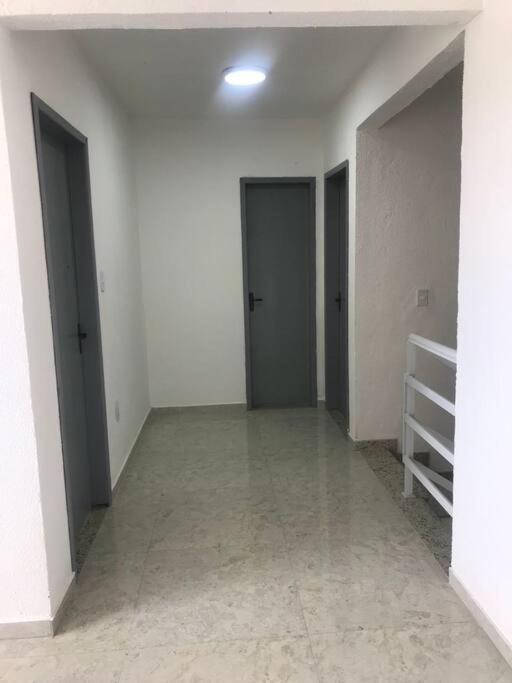 Casa Com Piscina, Grande E Espacosa No Condominio Dos Passaros Cabo Frío Exterior foto