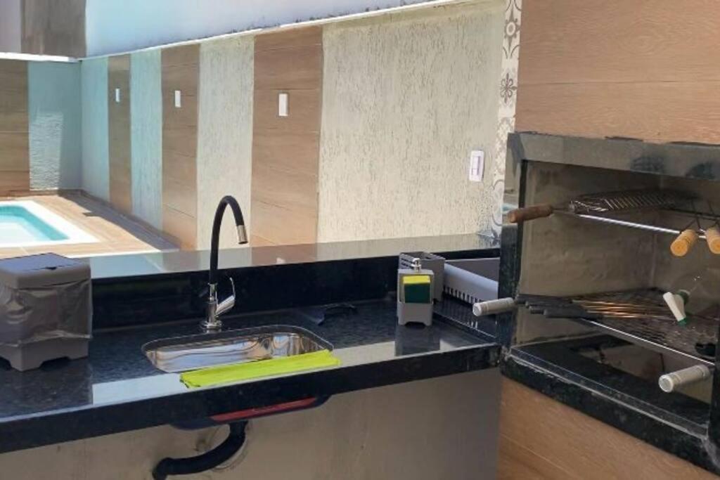 Casa Com Piscina, Grande E Espacosa No Condominio Dos Passaros Cabo Frío Exterior foto