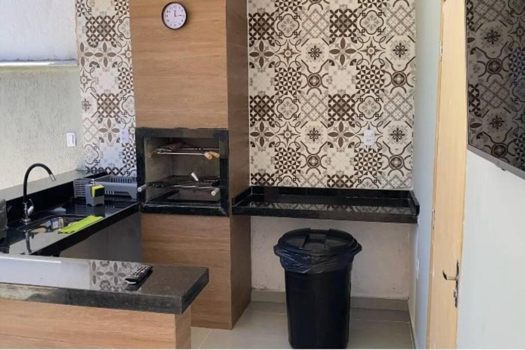 Casa Com Piscina, Grande E Espacosa No Condominio Dos Passaros Cabo Frío Exterior foto
